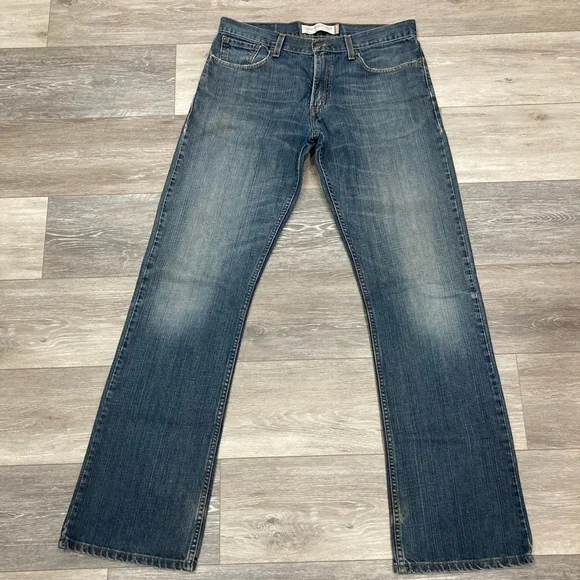 Levi’s Distressed Low Boot Cut Blue Jeans 33 Waist - Picture 2 of 12